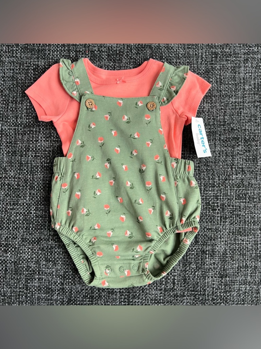 NWT Carter’s Girl Floral Jumper Set Size 9 Months